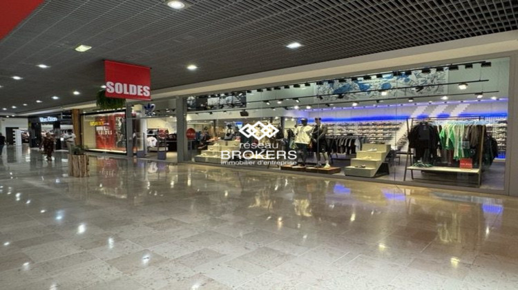 Ma-Cabane - Location Local commercial Avignon, 300 m²