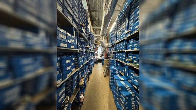 Ma-Cabane - Location Local commercial Avignon, 300 m²