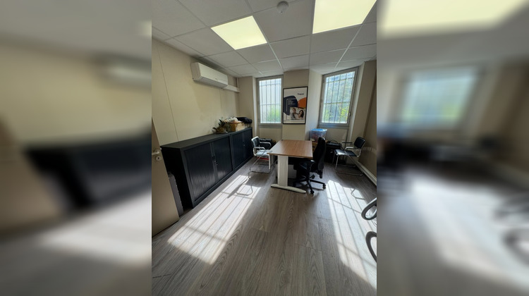 Ma-Cabane - Location Local commercial AVIGNON, 60 m²