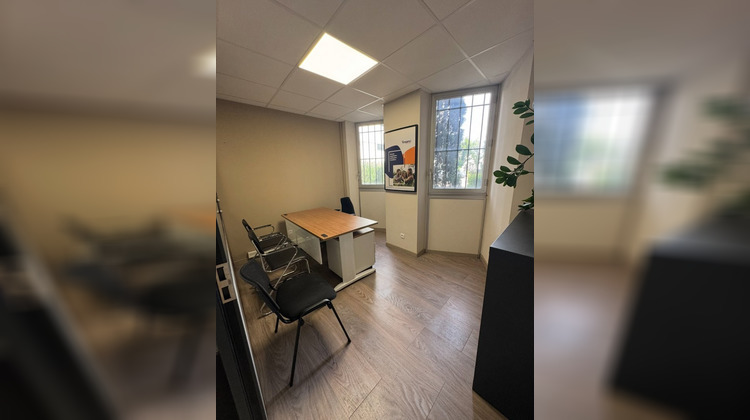 Ma-Cabane - Location Local commercial AVIGNON, 60 m²