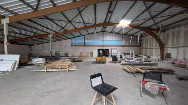 Ma-Cabane - Location Local commercial Avranches, 463 m²