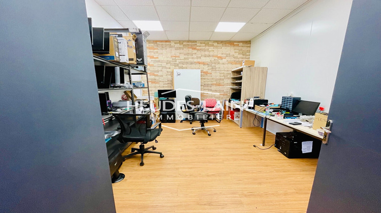 Ma-Cabane - Location Local commercial AVRANCHES, 130 m²