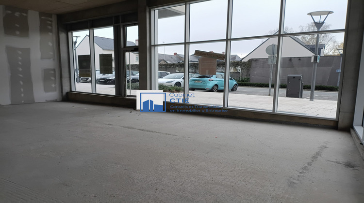 Ma-Cabane - Location Local commercial Avrillé, 143 m²