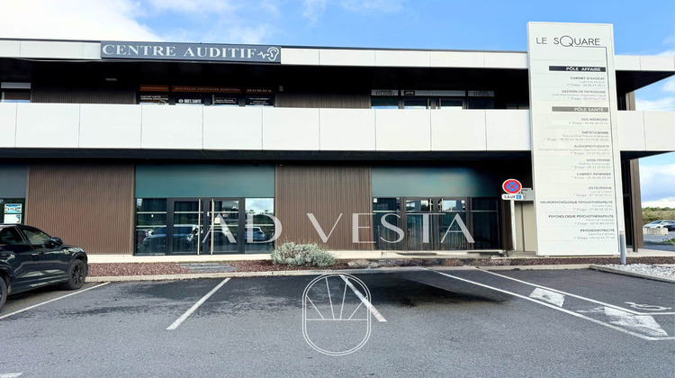 Ma-Cabane - Location Local commercial Ayguemorte-les-Graves, 203 m²