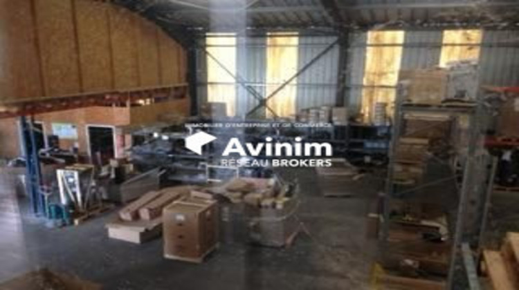 Ma-Cabane - Location Local commercial Bages, 700 m²