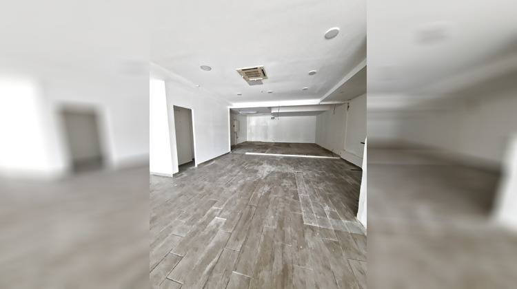 Ma-Cabane - Location Local commercial Baie-Mahault, 140 m²