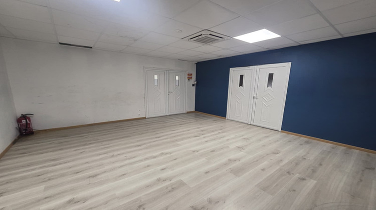 Ma-Cabane - Location Local commercial BAIE MAHAULT, 160 m²