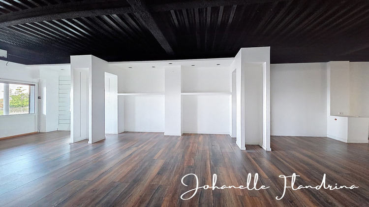 Ma-Cabane - Location Local commercial BAIE MAHAULT, 69 m²