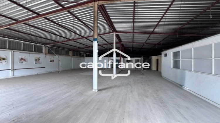 Ma-Cabane - Location Local commercial BAIE MAHAULT, 330 m²