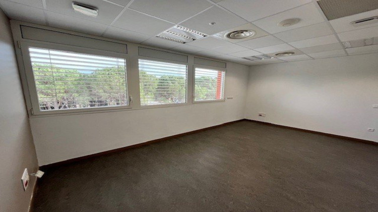 Ma-Cabane - Location Local commercial BAILLARGUES, 24 m²