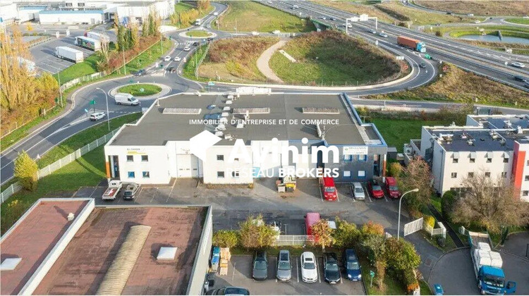 Ma-Cabane - Location Local commercial Baillet-en-France, 285 m²