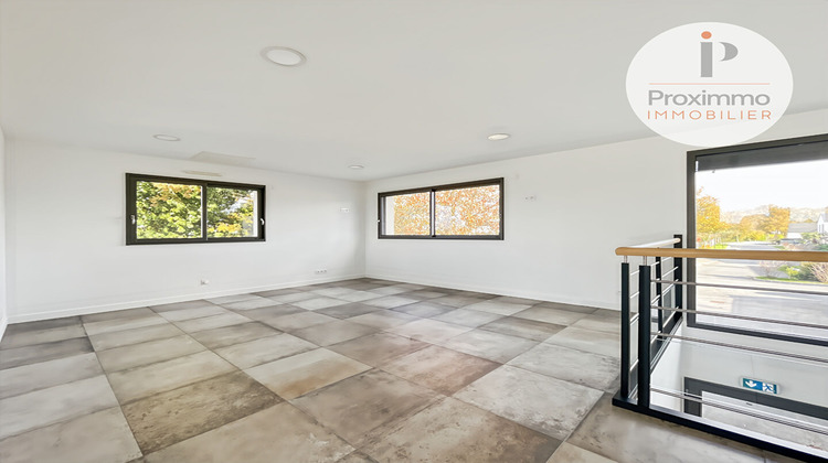 Ma-Cabane - Location Local commercial BAIN-DE-BRETAGNE, 65 m²