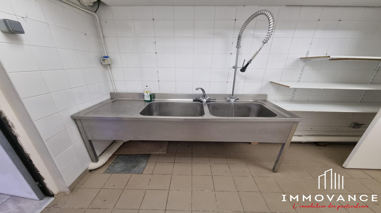 Ma-Cabane - Location Local commercial Balaruc-les-Bains, 32 m²