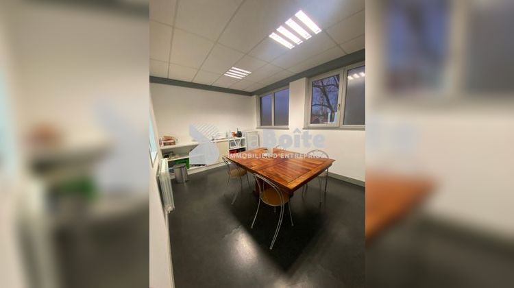 Ma-Cabane - Location Local commercial BALBIGNY, 15 m²