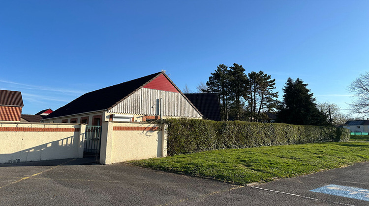 Ma-Cabane - Location Local commercial BAPAUME, 188 m²