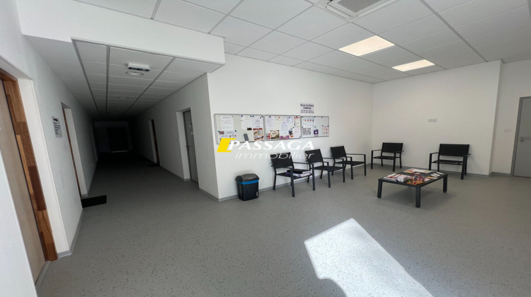 Ma-Cabane - Location Local commercial BARAQUEVILLE, 43 m²