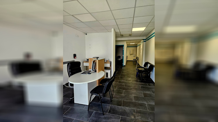 Ma-Cabane - Location Local commercial Bartenheim, 80 m²