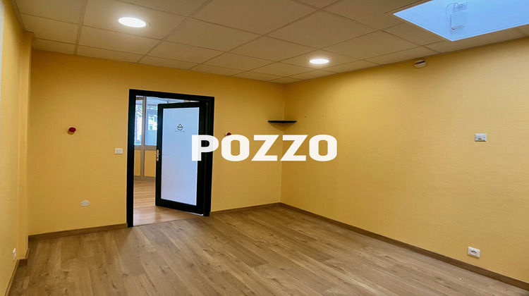 Ma-Cabane - Location Local commercial BAYEUX, 70 m²