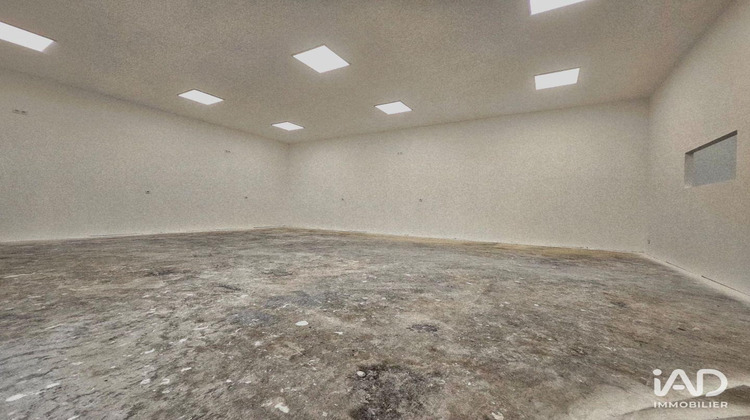 Ma-Cabane - Location Local commercial Beaucaire, 90 m²