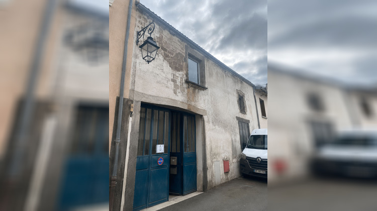 Ma-Cabane - Location Local commercial BEAUMONT, 200 m²