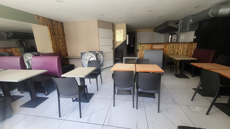 Ma-Cabane - Location Local commercial Beaurepaire, 75 m²