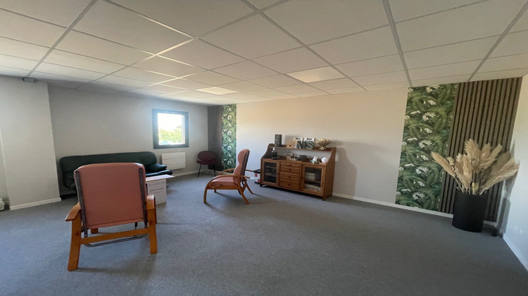Ma-Cabane - Location Local commercial Beauvallon, 150 m²