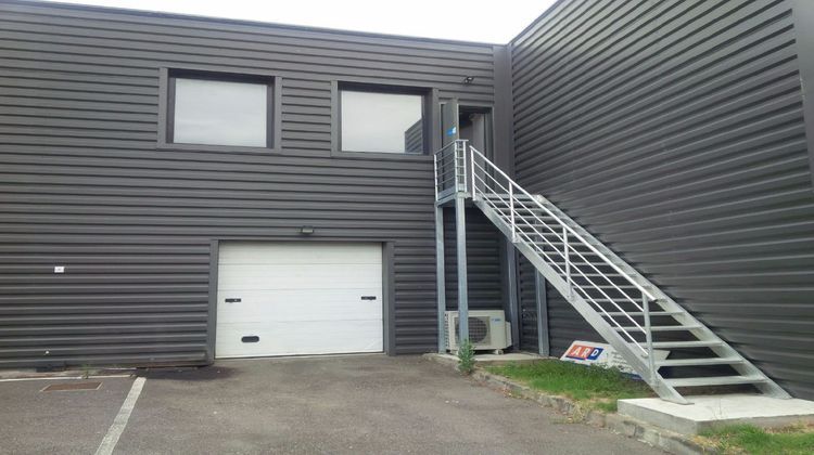 Ma-Cabane - Location Local commercial BEAUZELLE, 105 m²