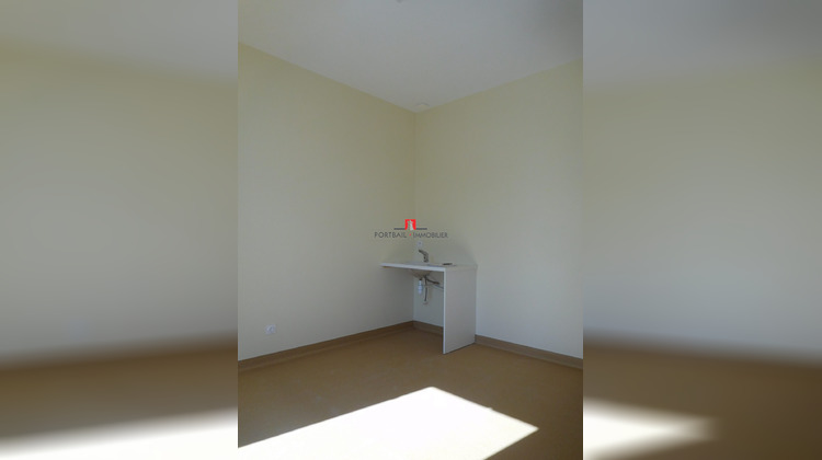 Ma-Cabane - Location Local commercial Bedenac, 46 m²
