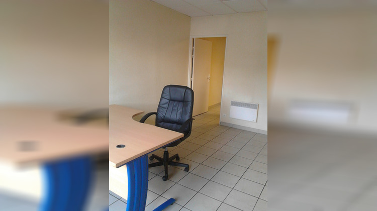 Ma-Cabane - Location Local commercial BEGLES, 50 m²