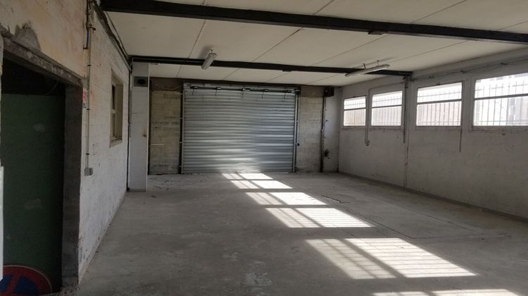 Ma-Cabane - Location Local commercial BEGLES, 212 m²