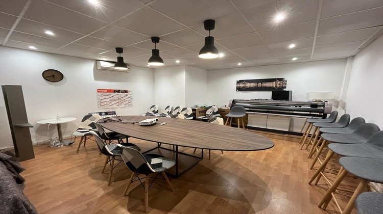 Ma-Cabane - Location Local commercial BEGLES, 550 m²