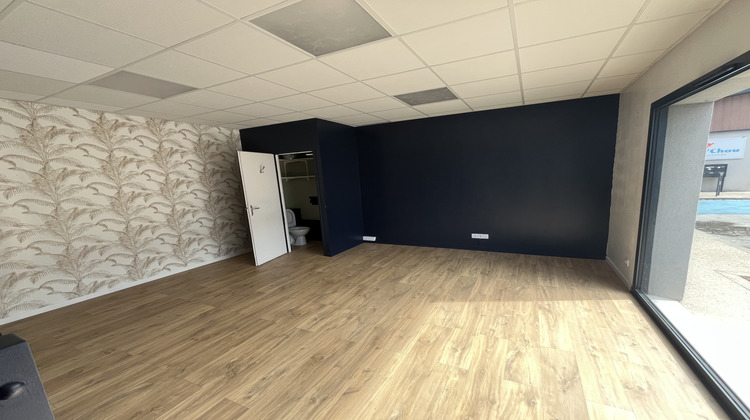 Ma-Cabane - Location Local commercial Belbeuf, 48 m²