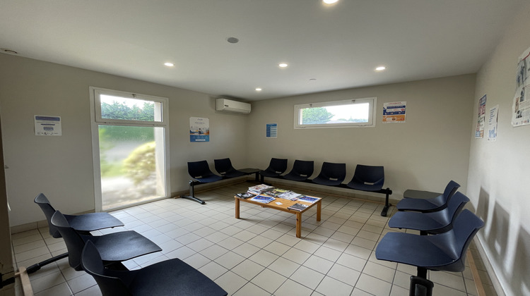 Ma-Cabane - Location Local commercial Belin-Béliet, 61 m²