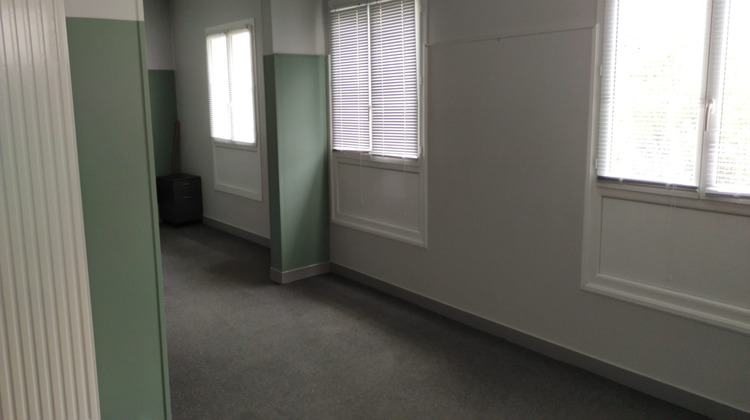 Ma-Cabane - Location Local commercial Bergerac, 36 m²