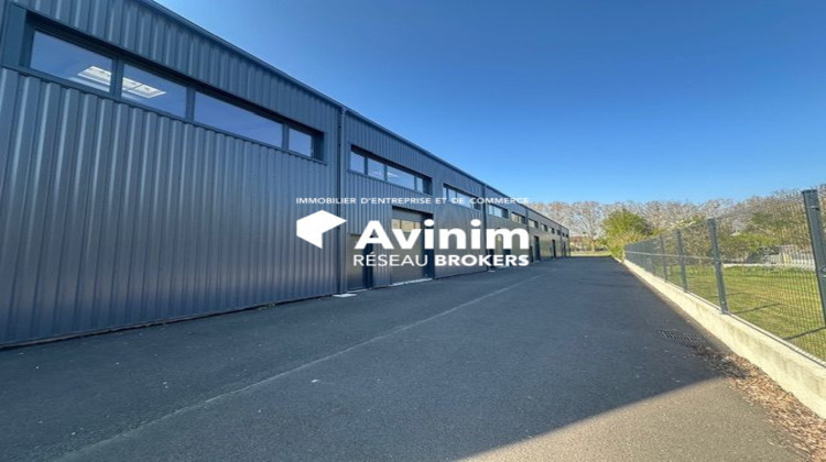 Ma-Cabane - Location Local commercial Bernes-sur-Oise, 132 m²
