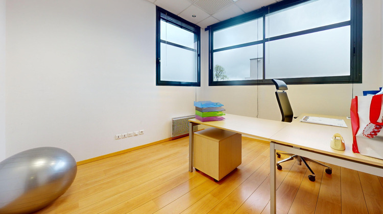 Ma-Cabane - Location Local commercial BESANCON, 255 m²