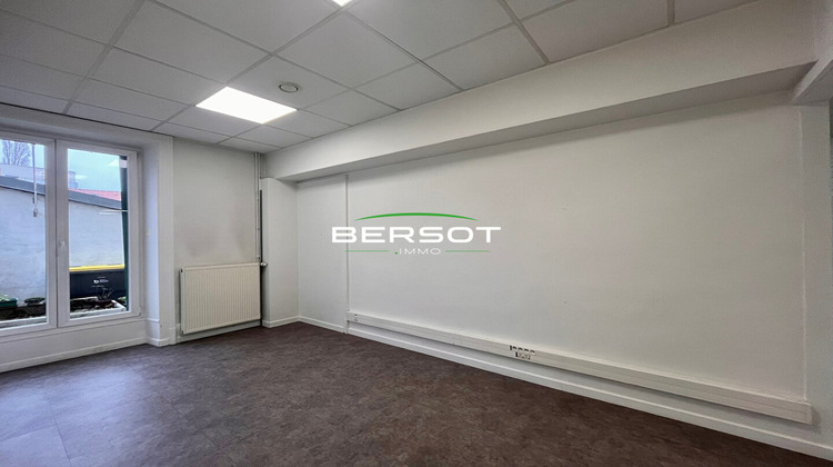 Ma-Cabane - Location Local commercial BESANCON, 99 m²