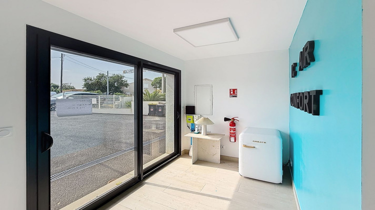 Ma-Cabane - Location Local commercial BESSAN, 83 m²