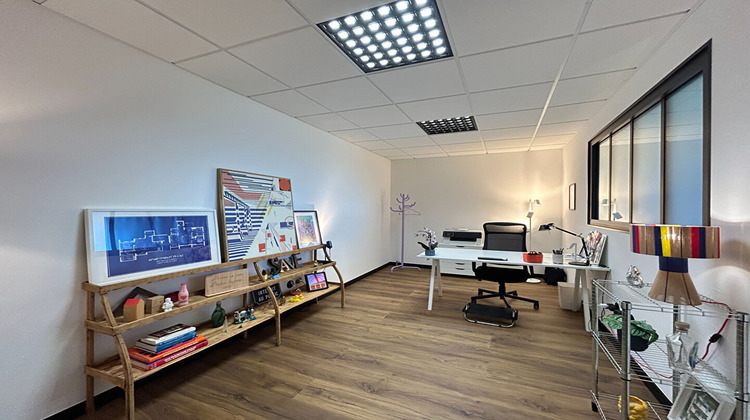 Ma-Cabane - Location Local commercial BETHENY, 15 m²