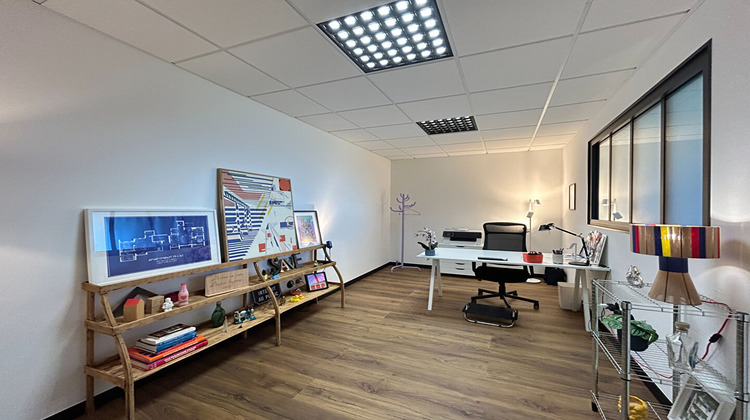 Ma-Cabane - Location Local commercial BETHENY, 53 m²