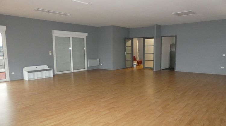 Ma-Cabane - Location Local commercial BETHUNE, 115 m²