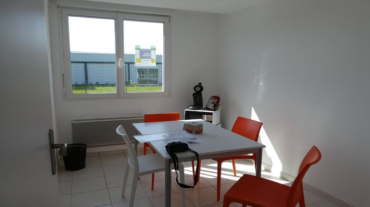 Ma-Cabane - Location Local commercial BETHUNE, 65 m²