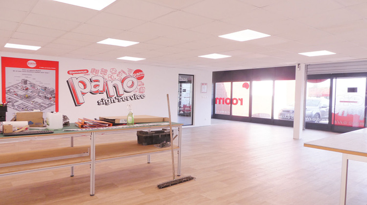 Ma-Cabane - Location Local commercial BETHUNE, 151 m²