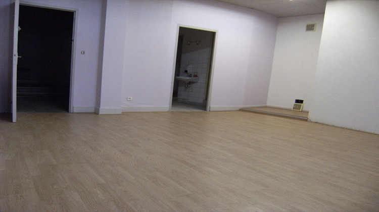 Ma-Cabane - Location Local commercial BETHUNE, 85 m²