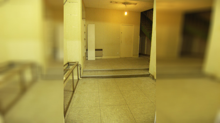 Ma-Cabane - Location Local commercial BETHUNE, 85 m²