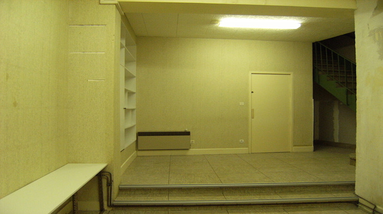 Ma-Cabane - Location Local commercial BETHUNE, 85 m²