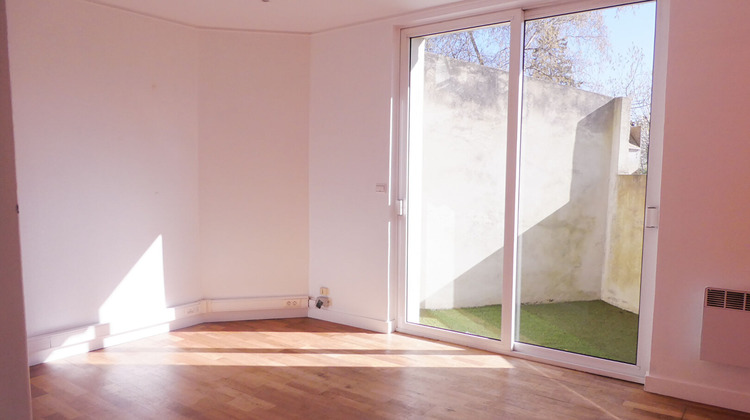 Ma-Cabane - Location Local commercial BETHUNE, 40 m²