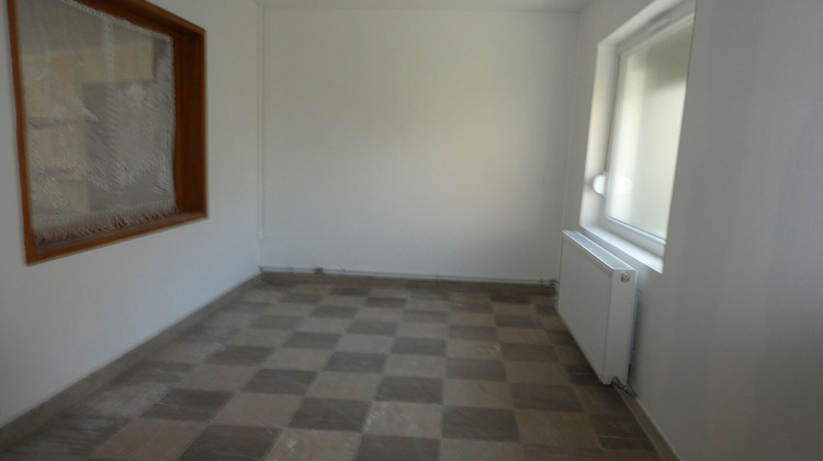 Ma-Cabane - Location Local commercial BETHUNE, 125 m²