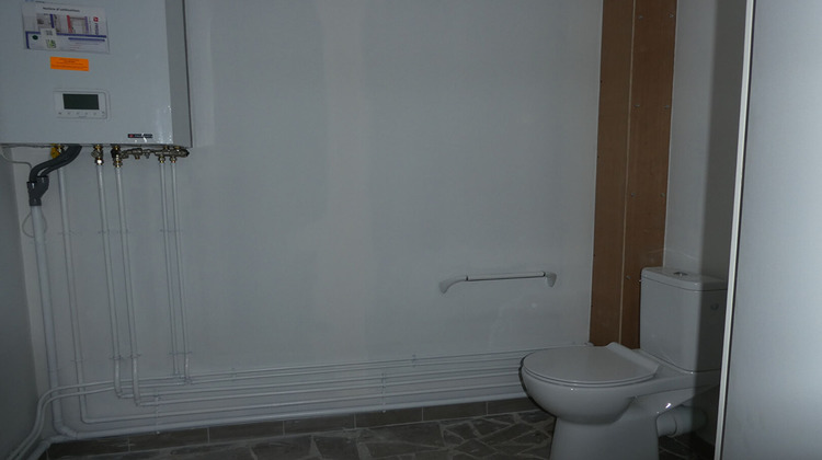 Ma-Cabane - Location Local commercial BETHUNE, 125 m²