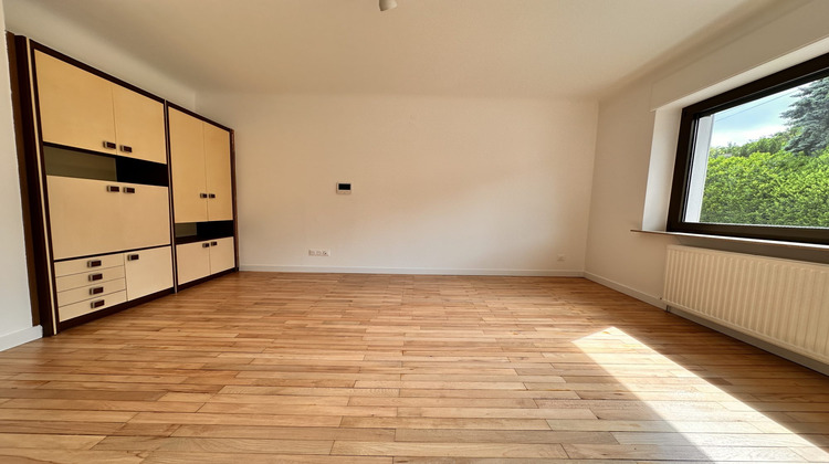 Ma-Cabane - Location Local commercial Betting, 45 m²